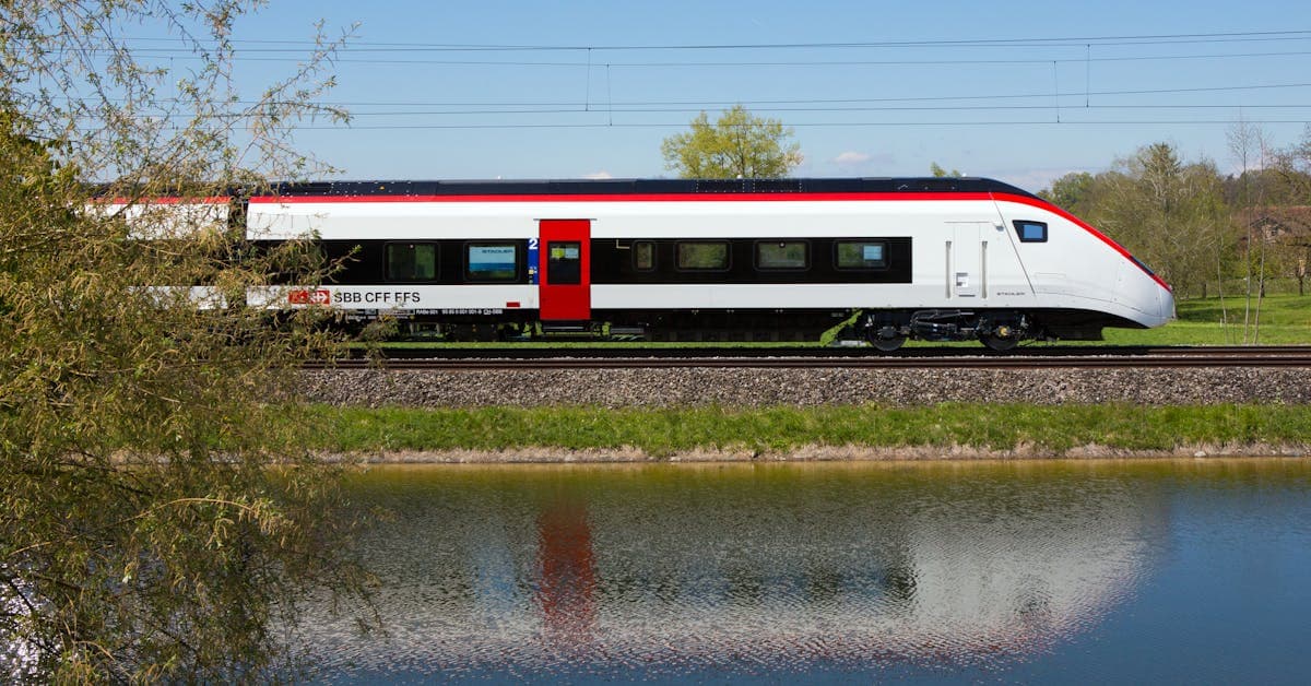 CFF - Réseau ferroviaire 100 % électrique (Suisse)